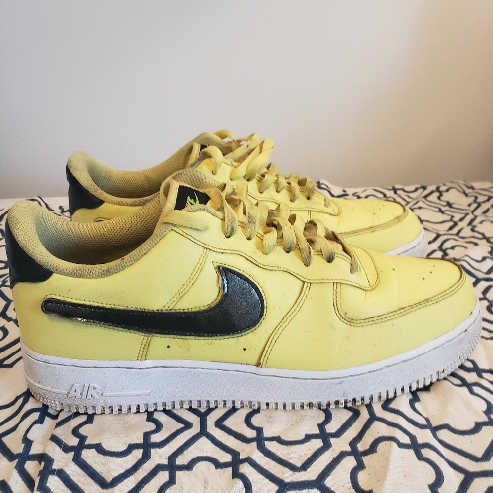 Size 13 - Nike Air Force 1 Low '07 LV8 Yellow Pulse removable Swoosh